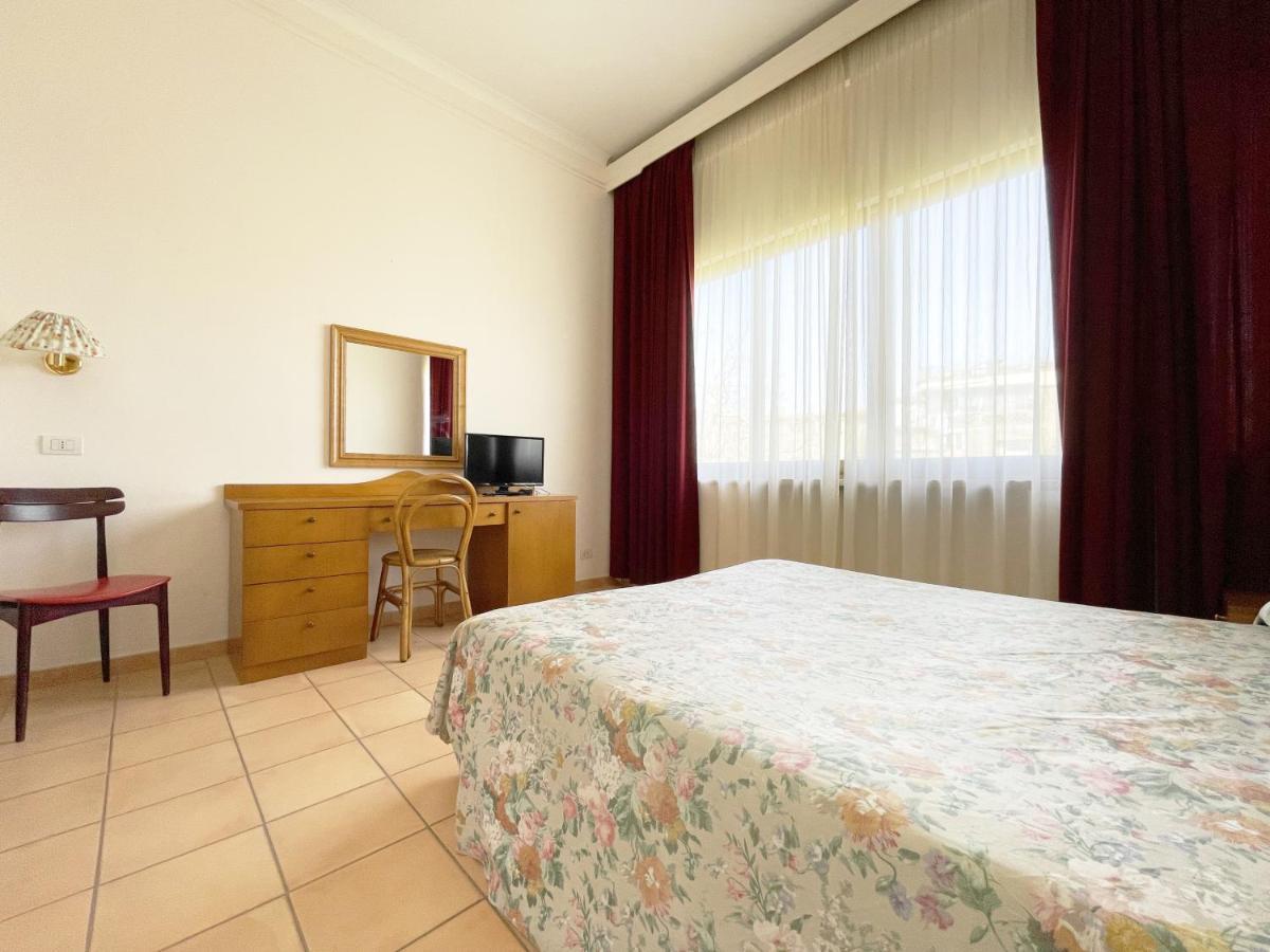 Hotel Reginella Sant'Agata sui due Golfi Exterior photo
