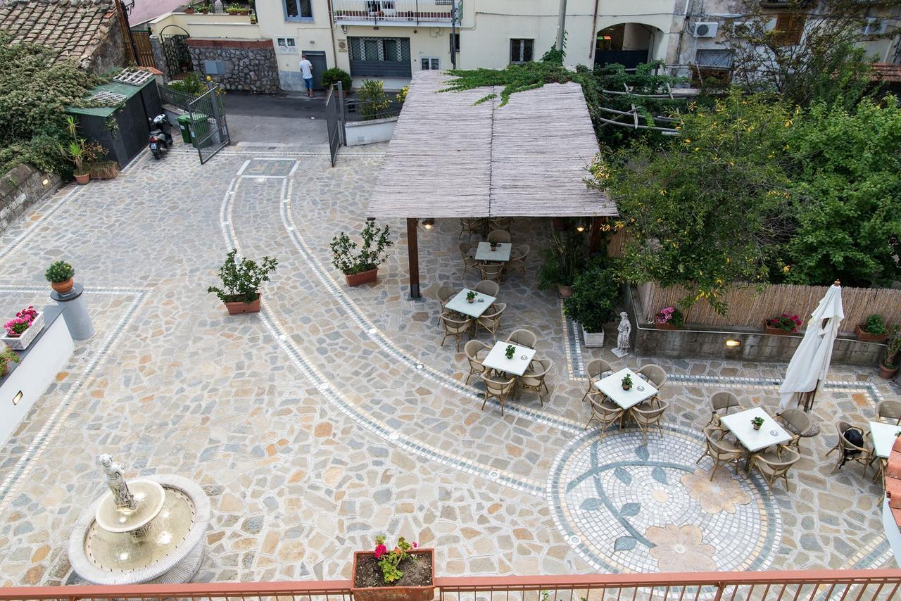 Hotel Reginella Sant'Agata sui due Golfi Exterior photo